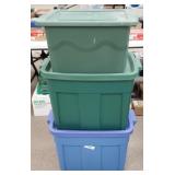 4 Storage Totes w/ Lids