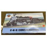 Bachmann 2-8-0 Engine & Tender