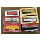 6 HO Scale Freight Cars