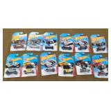 12 Hot wheels