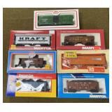 7 HO Scale Train Cars