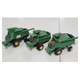 3 ERTL 1/32 Combines for Parts incl. 9860