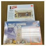 2 HO Walthers Scale Buildings