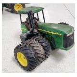ERTL 1/16 John Deere 4WD Tractor Front End,