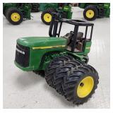 ERTL 1/16 John Deere 9200 4WD Tractor Front End