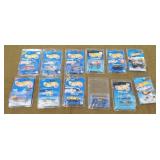 12 Hot wheels in Kar Keepers