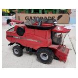 ERTL 1/32 Case-IH 7010 Combine