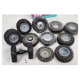 ERTL 1/16th Assorted Silver Wheels & Tires