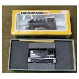 2 HO Scale Engines