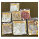 7 Ziplock Bags of HO Scale Sets