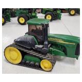 ERTL 1/16 John Deere 9420T Track Tractor