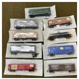 9 HO Scale Train Cars