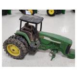 ERTL 1/16 John Deere 8410 Cab Tractor Body Duals