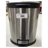 Foot Operated 1.36 Gal Trash Can