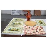 Place Mats & 14" Vase