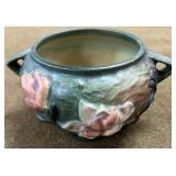 Roseville Magnolia Jardiniere Vase