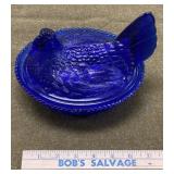 7 1/4" Blue Hen on Nest