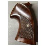 Nice Checkered Walnut Revolver Grips