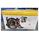 Department 56 Holly Lane