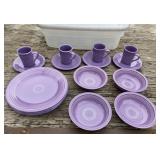 16pcs Plum Fiesta in Tote w/ Lid