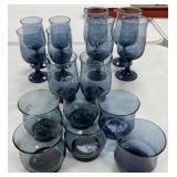 Blue Floral Pattern Cup Set