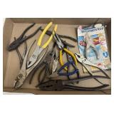 Pliers