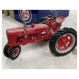 Franklin Mint Farmall H Tractor