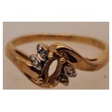 10 K Gold Ring 2.2 Grams