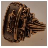 10 K Gold Class Ring Size 9, 9.2 Grams