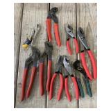 Pliers