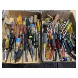 Lot of Nutdrivers and Screwdrivers