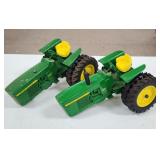 ERTL 1/16 John Deere 3020 Fender Tractors
