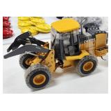 ERTL 1/16 John Deere 544J Wheel Loader Precision