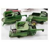 ERTL 1/32 John Deere Combines 9860 9750 Parts