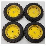 ERTL 1/16 John Deere Fender Tractor Tires x4