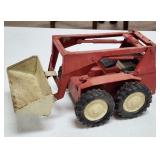 Vintage ERTL 1/16 Skid Steel Loader
