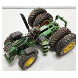 ERTL 1/16 John Deere FWA Cab Tractor w/ Duals