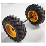 ERTL 1/16 John Deere Industrial Yellow Wheels
