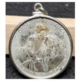 1982-D Comm. G. Washington Half Dollar w/ Bezel