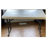 Lifetime Folding Poly Table