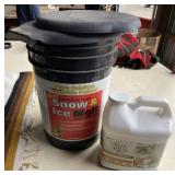 Kitty Litter and Bucket Seat