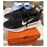 Nike Size 8 Extra Wide Shoes