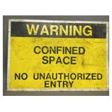 Confined Space Metal Sign