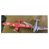 2 Diecast Airplanes