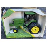 John Deere 7800 Tractor