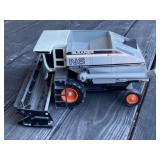Gleaner N6 Combine
