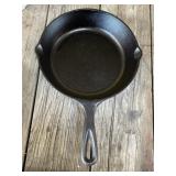 Lodge 8" Iron Skillet