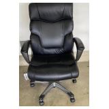 Rolling Office Arm Chair