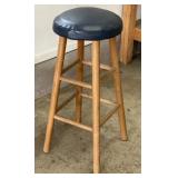 Barstool