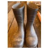 Size 8 Rubber Boots